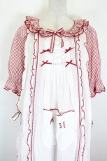 画像2: PINK HOUSE / エプロン付きストライプワンピース  赤Ｘ白 I-26-09-04-085-LO-OP-SA-ZI (2)