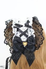 画像2: Angelic Pretty / レースハートチャームバラレースヘッドドレス  黒×白 I-26-09-04-124-AP-AC-TE-ZI (2)