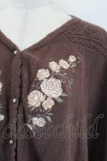 画像3: axes femme / ローズ刺繍ニットポンチョ F ブラウン I-26-09-04-019-AX-TO-TE-ZI (3)