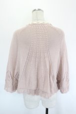 画像2: axes femme POETIQUE / ストロベリー刺繍ニットケープ  ピンク I-26-09-06-009-AX-TO-SA-ZI (2)