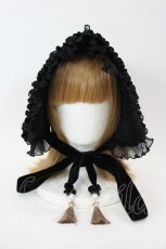 画像1: LOLITAその他 / タッセル付きベロアリボンヘッドドレス  黒 I-26-09-08-115-LO-ZA-TE-ZI (1)