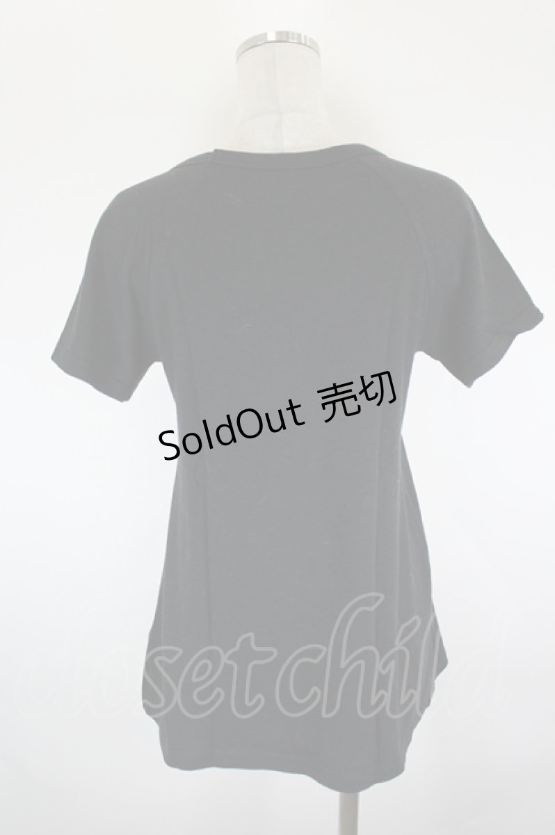 画像4: 6％DOKIDOKI / フェアリーテイルプリントTシャツ  黒ＸピンクＸ黄色 I-26-09-11-025-LO-TO-SA-ZI (4)