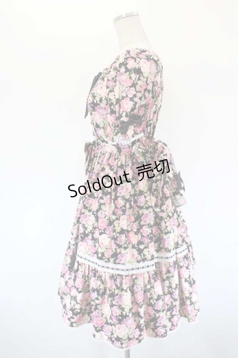 画像2: metamorphose / はしごレースリボン花柄半袖ワンピース 1 黒 I-26-09-15-068-ME-OP-TE-ZI (2)