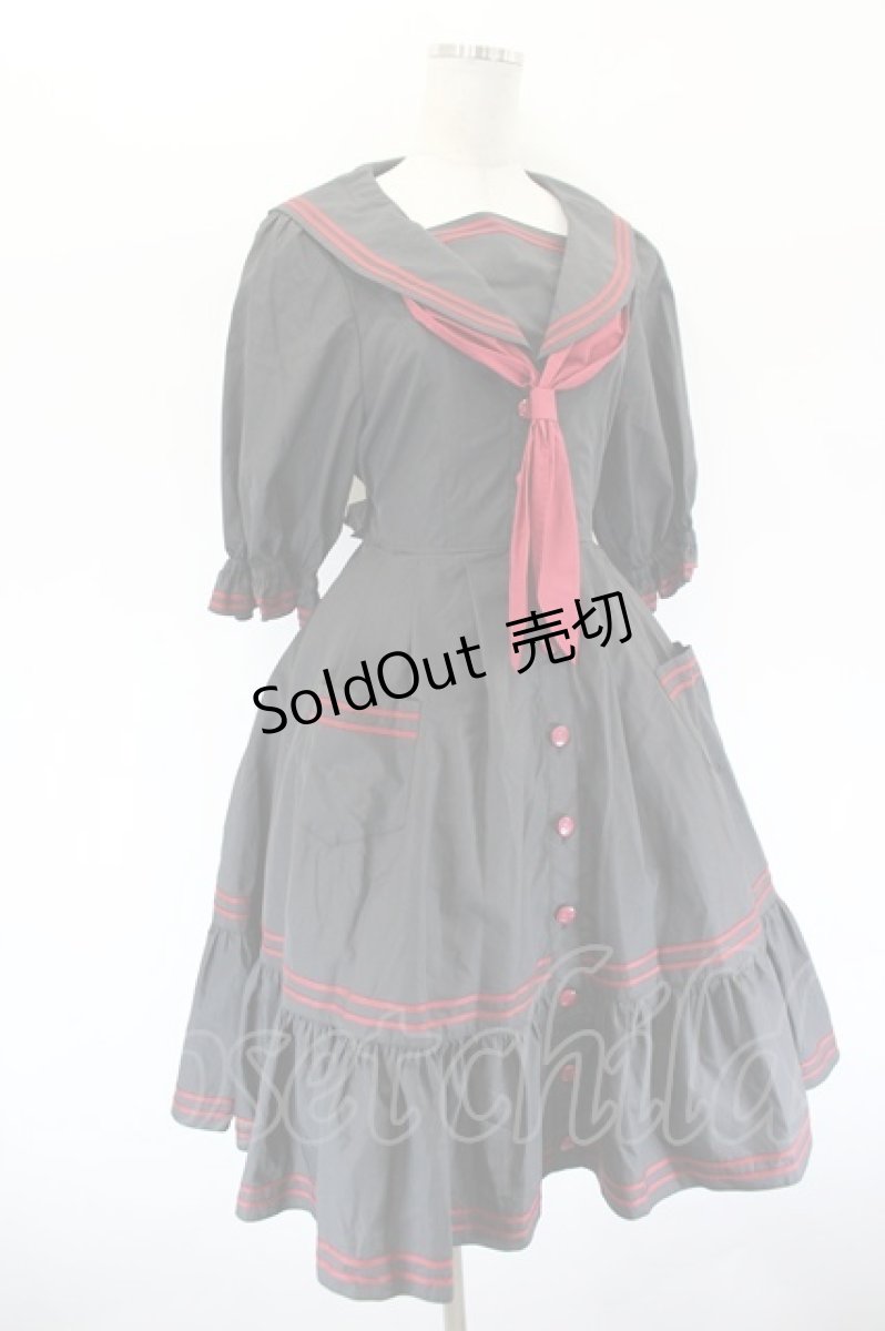 画像4: metamorphose / 刺繍入りセーラーワンピース 1 黒×えんじ I-26-09-15-074-ME-OP-TE-ZI (4)