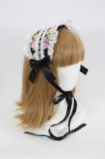 画像2: metamorphose / はしごレースリボン花柄ヘッドドレス  黒 I-26-09-15-120-ME-AC-TE-ZI (2)