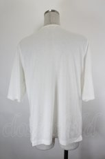 画像3: INGEBORG / スパンコールカメリアリボンTシャツ 11 白Ｘ黒 I-26-09-23-035-LO-TO-SA-ZI (3)