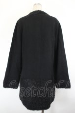 画像2: INGEBORG / 裾袖ボアロングカーディガン 11号 ブラック I-26-09-23-058-LO-TO-SA-ZI (2)