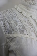 画像3: Rozen Kavalier / デコルテレースプリントブラウス  オフ I-26-09-23-008-OO-BL-TE-ZI (3)