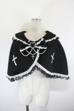 画像1: DearMyLove / 十字架バラレースフリルパールケープ M-L 黒Ｘ白 I-26-09-27-055-GO-JA-SA-ZI (1)