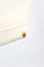 画像3: WONDERFUL WORLD / チェリー刺繍ミニトート  アイボリーＸ赤 I-26-09-29-049-LO-BG-SA-ZI (3)