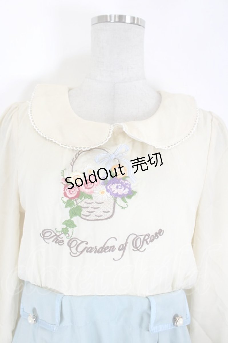 画像2: Amavel / フラワーバスケット刺繍切替ワンピース F 生成り×サックス I-26-10-03-058-CA-OP-TE-ZI (2)