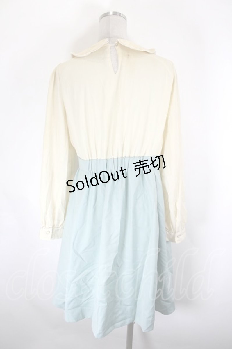 画像4: Amavel / フラワーバスケット刺繍切替ワンピース F 生成り×サックス I-26-10-03-058-CA-OP-TE-ZI (4)