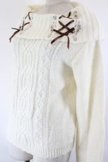 画像3: axes femme / バラ刺繍編み上げオフタートル  アイボリー I-26-10-03-015-AX-TO-SA-ZI (3)