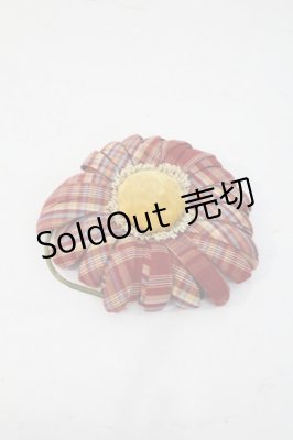 Preview of チェック雛菊コサージュ