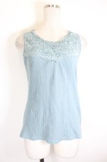 画像1: axes femme / 薔薇レース使いリブタンク  サックス I-26-10-11-006-AX-TO-SA-ZI (1)