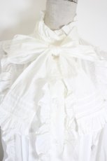 画像3: ALICE and the PIRATES / プリンス・コンラッドブラウス  白 I-26-10-11-008-PA-BL-TE-ZI (3)