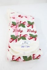 画像2: BABY,THE STARS SHINE BRIGHT / ストロベリーレターズ柄ボーダーハイソックス  オフ I-26-10-11-134-BA-ZA-TE-ZI (2)