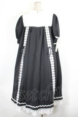 画像2: ATELIER PIERROT / Amabile Puff Sleeve Dress F 黒Ｘ白 I-26-10-13-052-EL-OP-SA-ZI (2)