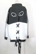 画像2: IRO+IRO / ゲーマー天使ジャージ  黒Ｘ白 I-26-10-15-056-LO-TO-SA-ZI (2)