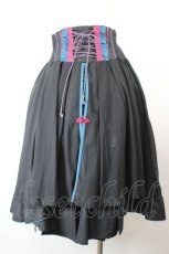 画像2: Ozz oneste / 菊風刺繍チャイナボタンスカート  黒ｘ赤ｘ青 I-26-10-15-092-OO-SK-SA-ZI (2)