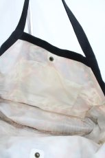 画像3: PINK HOUSE / BAG いちごチェック柄トートバッグ  黒 I-26-10-17-108-LO-BG-TE-ZI (3)