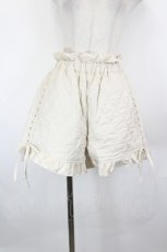 画像1: Candy Stripper / PRECIOUS QUILTING SHORTS 2 ベージュ I-26-10-20-096-PU-PA-SA-ZI (1)