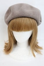 画像2: Katie / 刺繍ベレー  ベージュ I-26-10-20-112-LO-AC-SA-ZI (2)