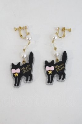 Preview of Little Catイヤリング  黒ｘ白
