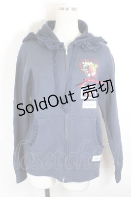 Preview of いちご刺繍パーカー  紺