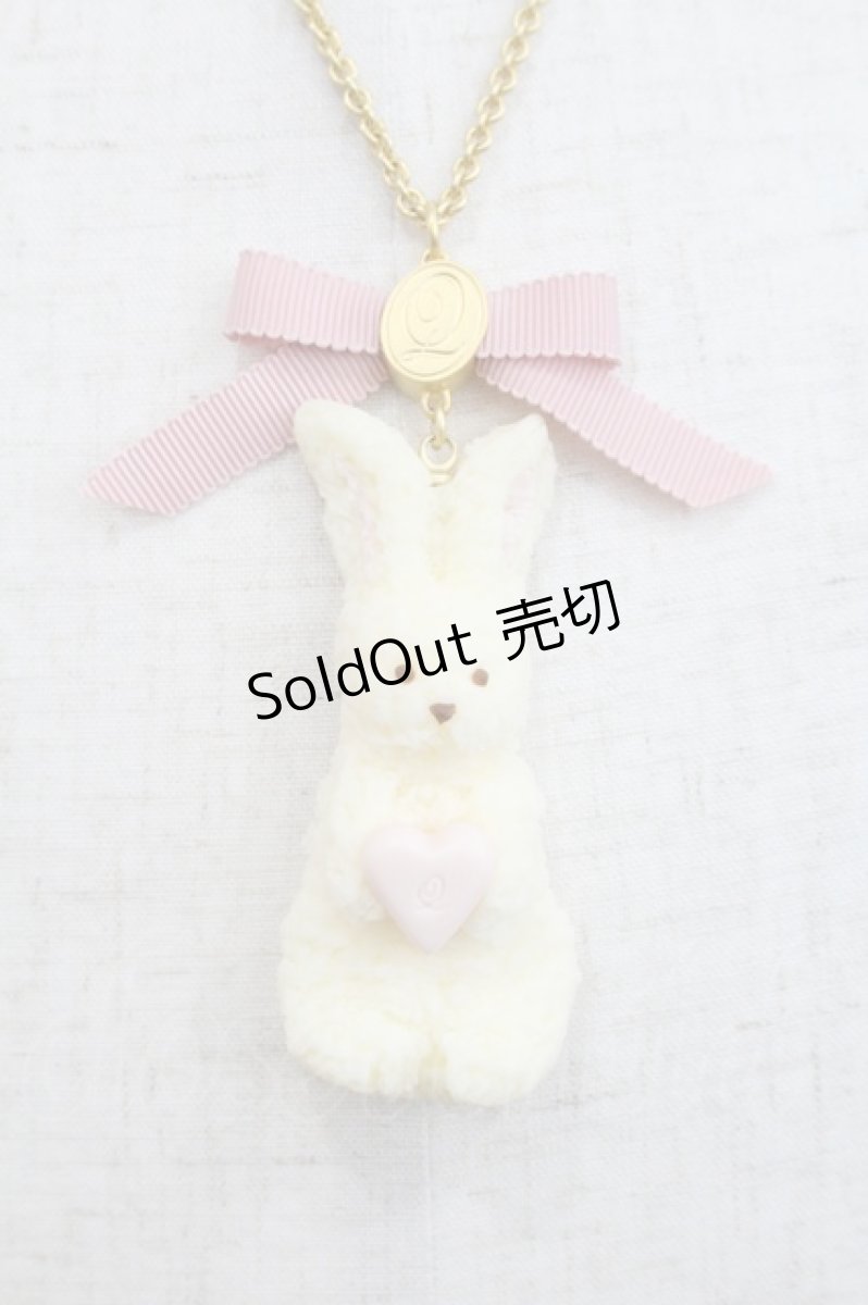 画像2: Q-pot. / ミルクなうさぎクッキーネックレス   I-26-10-22-096-QP-AC-TE-ZI (2)