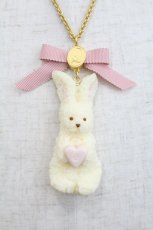 画像2: Q-pot. / ミルクなうさぎクッキーネックレス   I-26-10-22-096-QP-AC-TE-ZI (2)