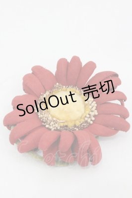Preview of 雛菊コサージュ