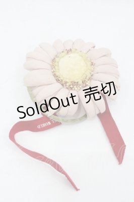 Preview of 雛菊コサージュ