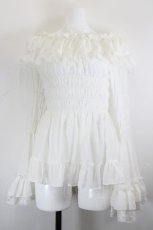 画像1: ATELIER PIERROT / Shirring princess sleeve blouse  ホワイト I-26-10-28-018-EL-BL-SA-ZI (1)