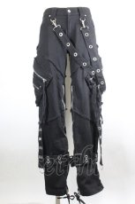 画像1: REFLEM / サスペンダー付き加工デザインワイドフレアデニム  黒 I-26-10-30-083-PU-PA-TE-ZI (1)