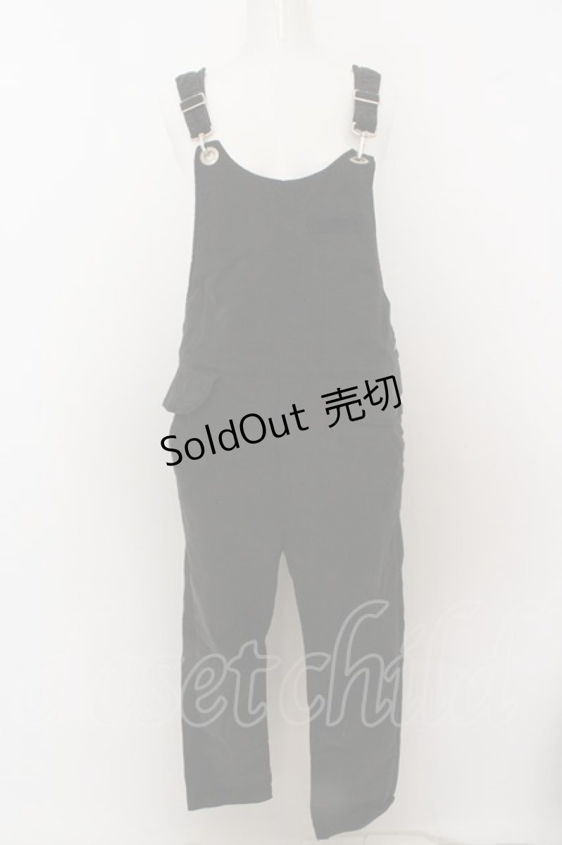 画像1: 【SALE】RNA / フラップスリムサロペット M ブラック O-23-10-19-087-PU-OP-IG-ZT118 (1)