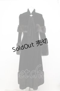 Victorian maiden / ベルベットケープ付ロングコート  クロ O-23-10-25-042-CL-CO-IG-OS