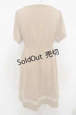 画像2: axes femme POETIQUE / レースカラーニットワンピース  ベージュ O-23-11-18-091-AX-OP-IG-ZT310