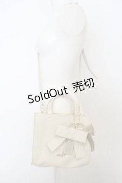 画像1: evelyn / スクエアショルダーミニバッグ  アイボリー O-23-11-26-114-LO-BG-IG-ZT346