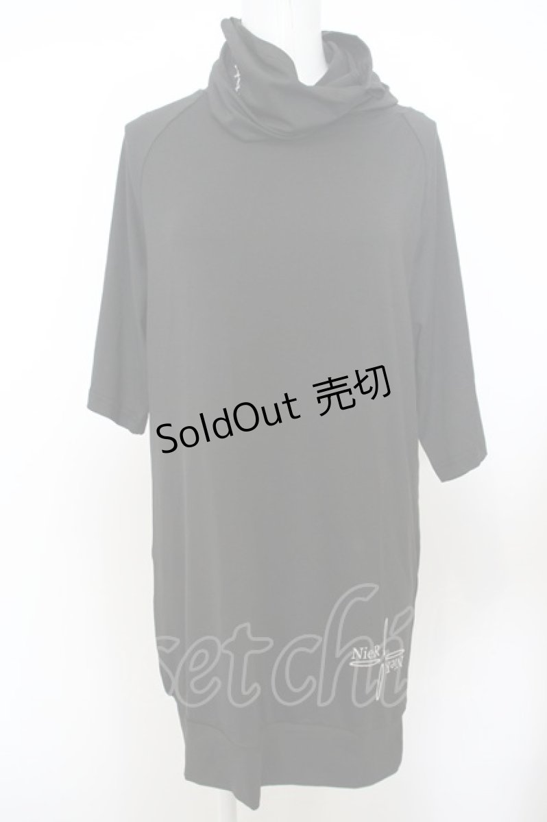 画像1: 【SALE】NieR CLOTHING / フェイスカバー付き半袖トップス  ブラック O-23-11-27-013-PU-TO-IG-ZT338 (1)
