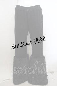 Qutie Frash / アメＱ×KIST札幌限定 ファーパンツ  ブラック O-23-12-18-062-QU-PA-IG-ZT116