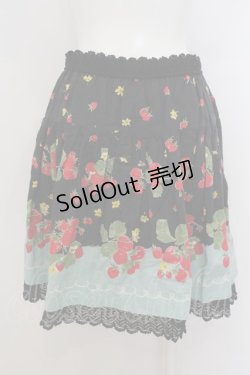 画像4: Jane Marple /ボーダーストロベリーのミニスカート - クロ O-23-12-28-059-JM-SK-OW-ZT369