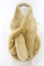 画像1: 【SALE】Franche Lippee / ファーマフラー  ベージュ O-24-01-25-040-LO-ZA-IG-ZT334 (1)