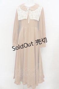 Maison de FLEUR / 星に届きそうなワンピース M ベージュ O-24-02-28-018-LO-OP-YM-ZT333