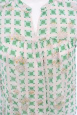 画像2: 【SALE】Cherir la femme / もこもこチェックブラウス  グリーン O-24-02-28-034-LO-BL-IG-ZT336 (2)