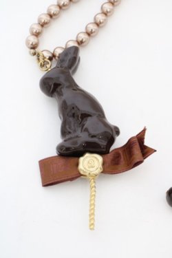 画像3: Q-pot. / ACCLollipop Chocolate Rabbit ネックレス  チョコレート O-24-03-30-098-QP-AC-IG-ZT012