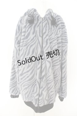 画像1: NieR Clothing / ふわもこアニマル柄ZIP OUTER【ゼブラ】 F ブルー O-24-05-04-055-PU-CO-OW-ZT-C045
