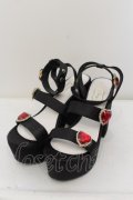Rose Marie seoir / Triple Heart Sandal L クロ O-24-05-31-006-EL-SH-IG-ZT-K001