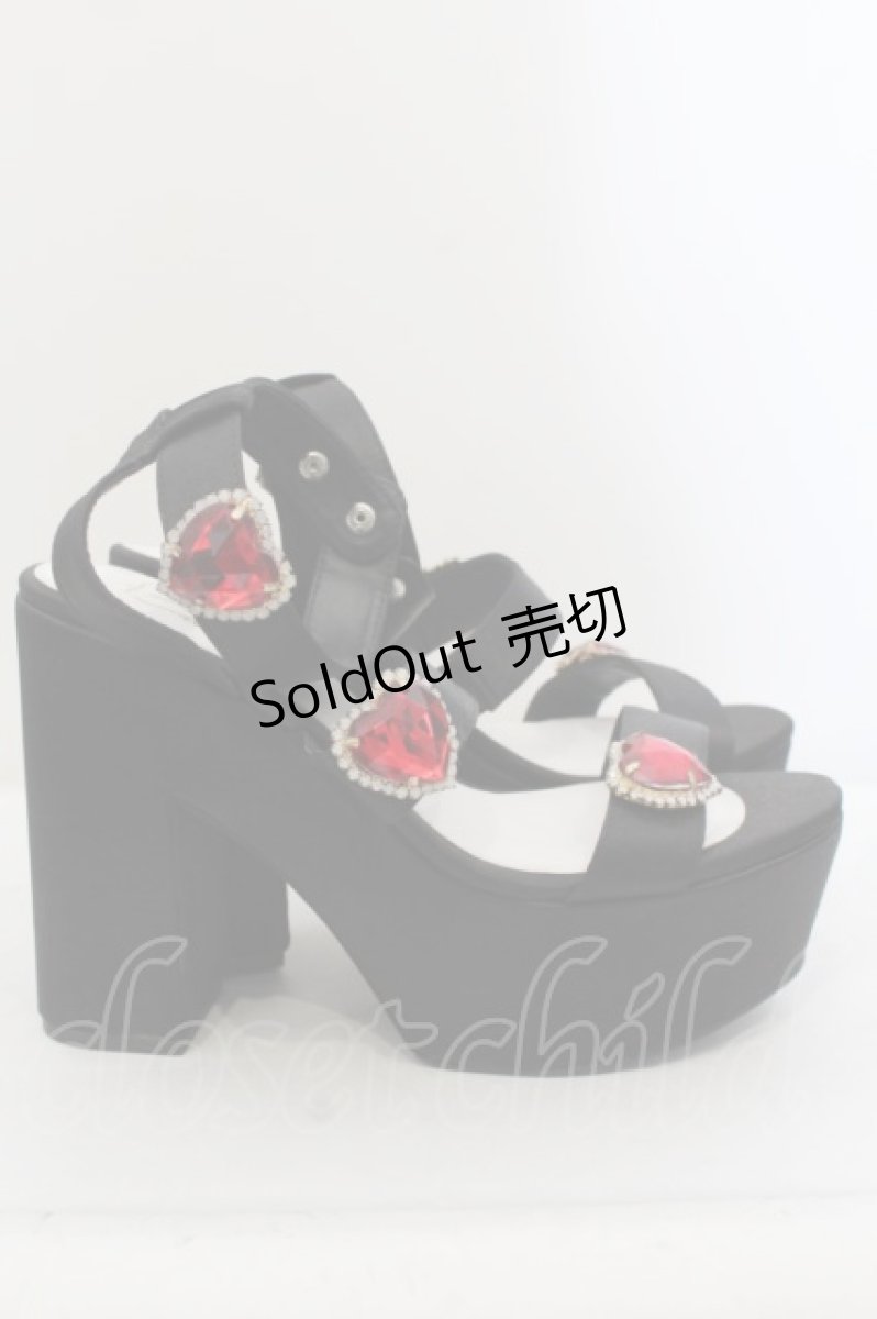 画像4: 【SALE】Rose Marie seoir / Triple Heart Sandal L クロ O-24-05-31-006-EL-SH-IG-ZTK001 (4)