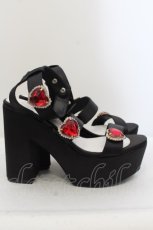 画像4: 【SALE】Rose Marie seoir / Triple Heart Sandal L クロ O-24-05-31-006-EL-SH-IG-ZTK001 (4)
